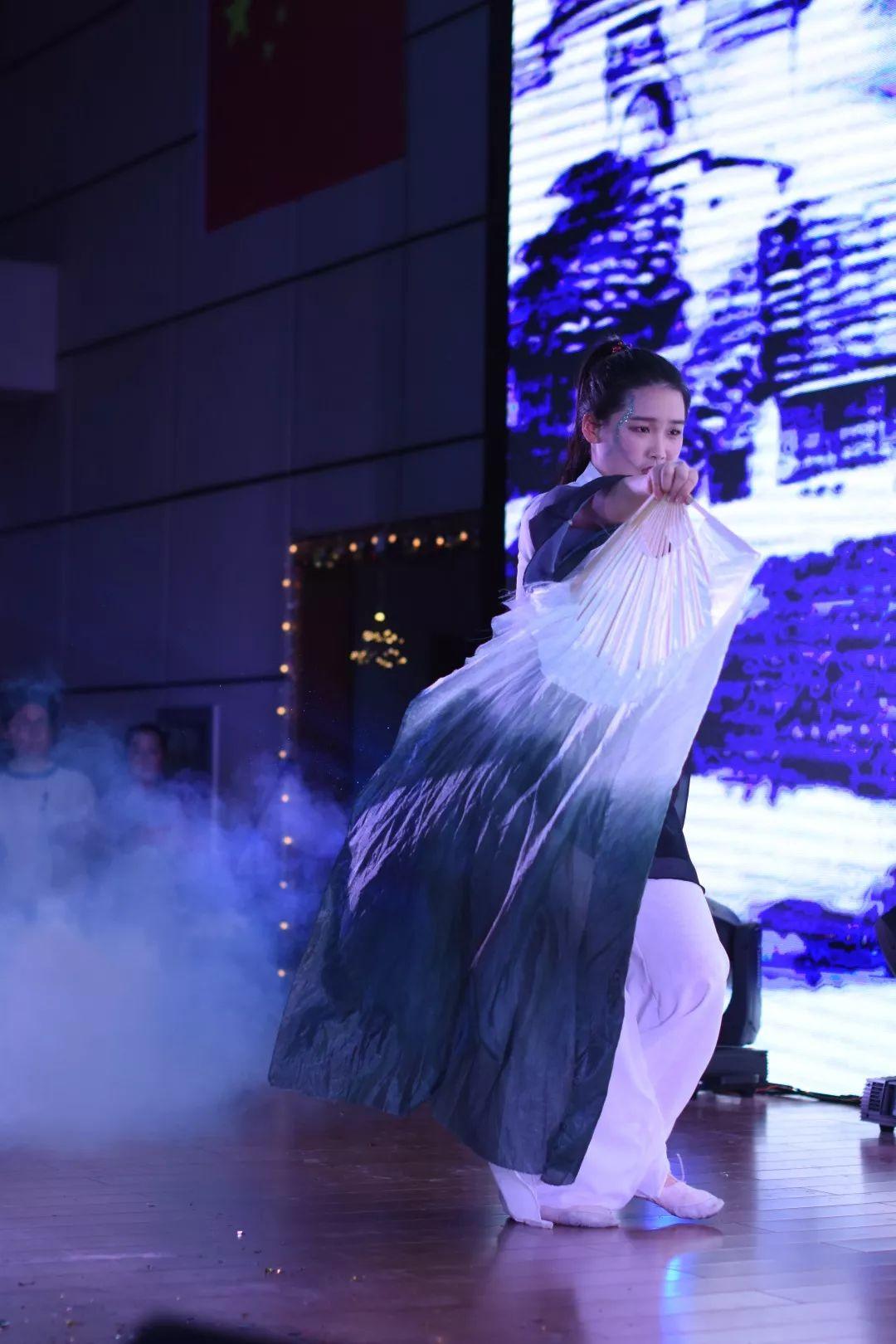 双DAN快乐 | 上实剑桥迎新晚会回顾图片_75557863725914323419135