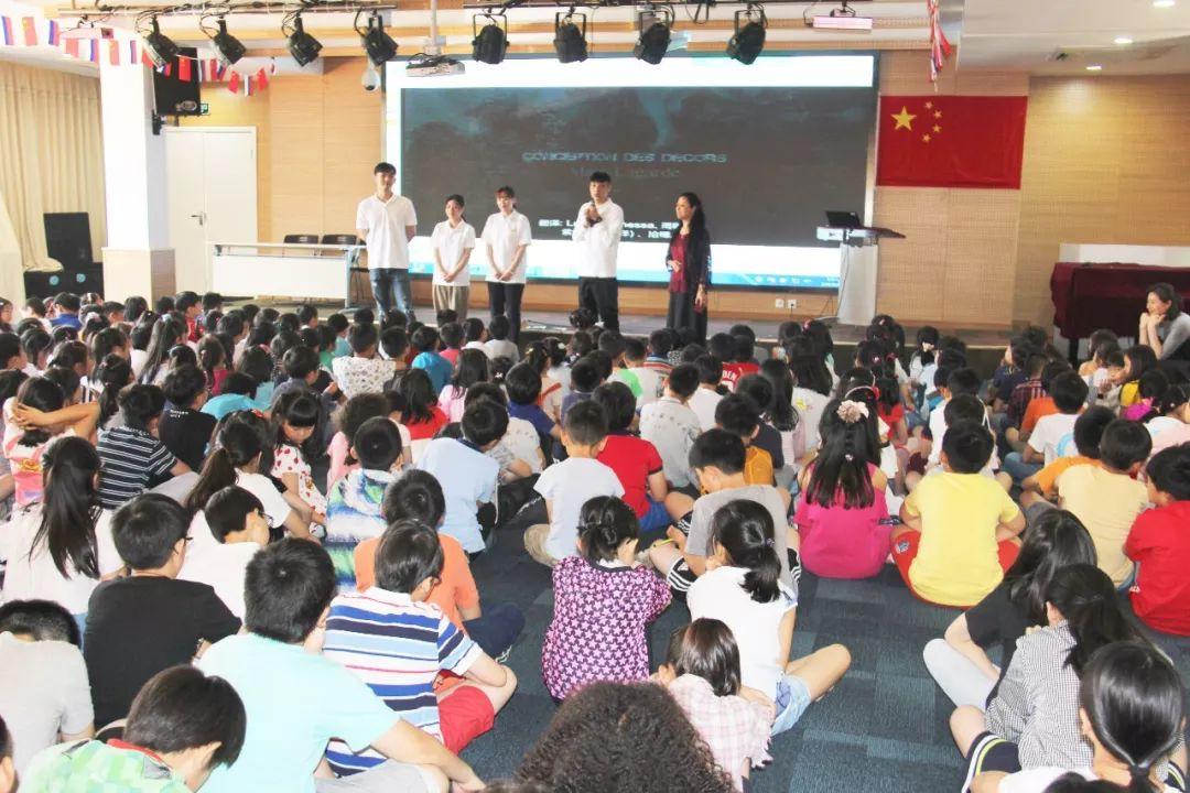 学习剧场礼仪，欣赏高雅歌剧 ——记2018SESID“六一”活动二部曲图片_7