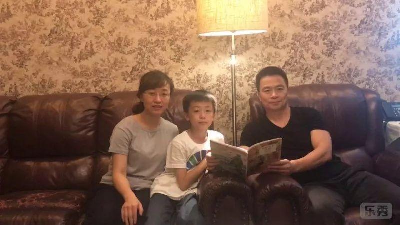读书节闭幕式| “书香家庭”评选活动启动啦~【国际篇】图片_32767