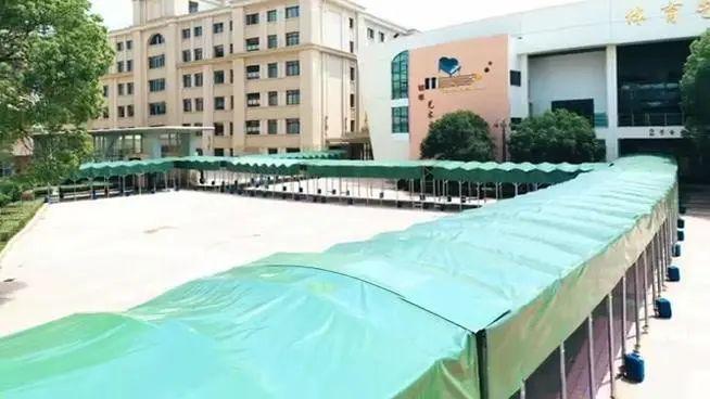 风淅淅，雨纤纤——记尚德校园不期而遇的温暖图片_4095