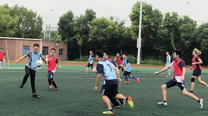足球篮球羽毛球,排球乒乓马拉松, 光剑体育赛事等你来!图片_127 足球篮球羽毛球,排球乒乓马拉松, 光剑体育赛事等你来!图片_127