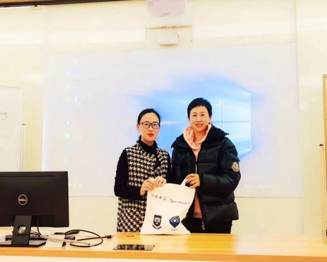 家长课堂报导图片_4095