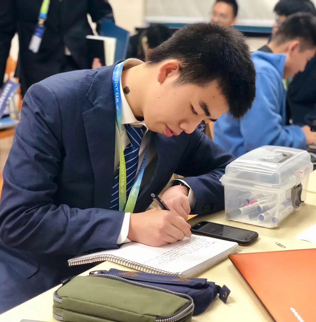 【2020届DP学子风采录】翻动过去的书页,向着“地平线”图片_15 【2020届DP学子风采录】翻动过去的书页,向着“地平线”图片_15