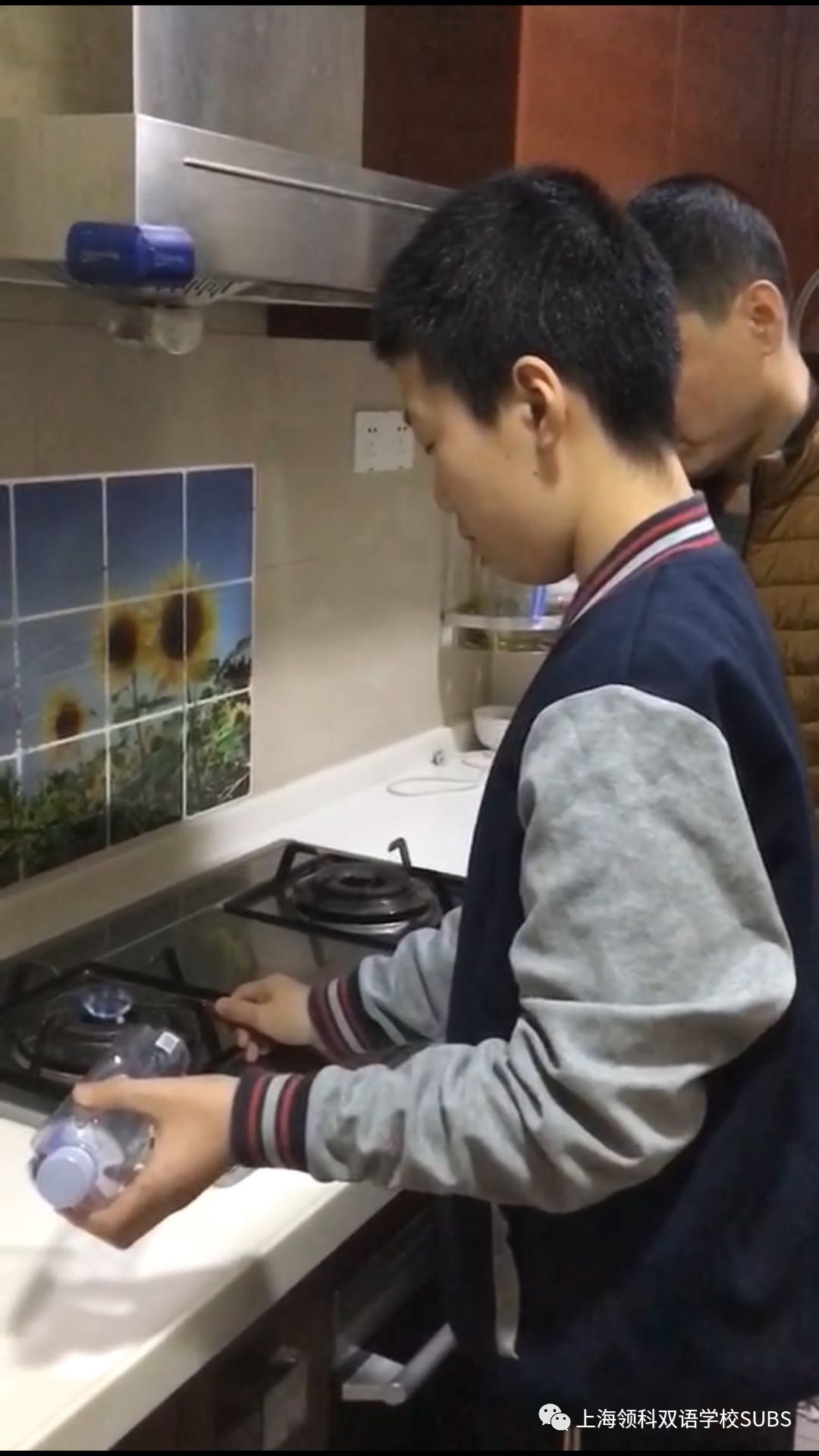 领科双语“云”科技节ing | 六年级“云上”防疫生活妙招小实验·亲子互动·脑洞大开图片_33554431