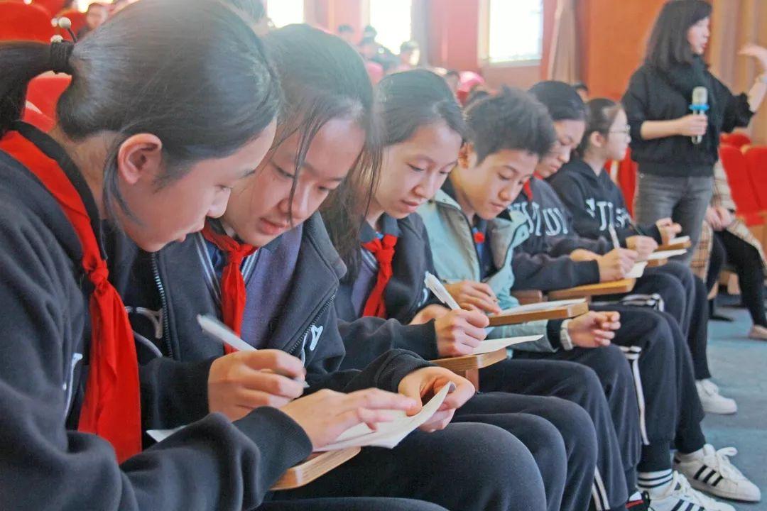 诵诗词经典 展少年风华 Show Your Ability by Reciting Classic Poems图片_16383
