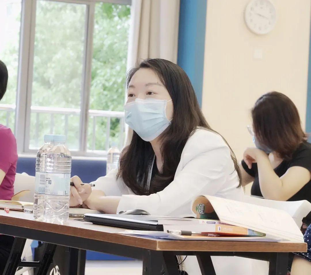 快乐读书吧——语文大组培训之“做有想象力的阅读课程”图片_4095 快乐读书吧——语文大组培训之“做有想象力的阅读课程”图片_4095