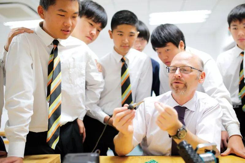 Countdown to opening day: Huili School makes final preparations图片_63