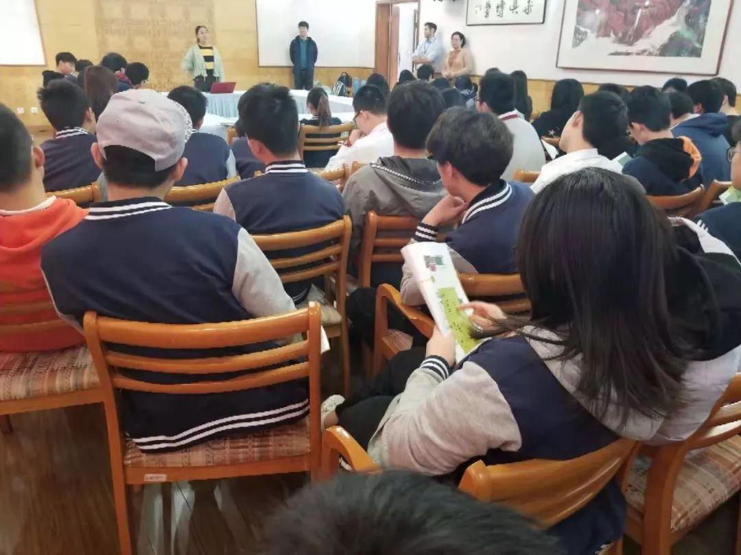 St.Mary's • Jinhua 2018牛津模联会参赛宣讲会，2019年海外模拟联合国动员会图片_4095
