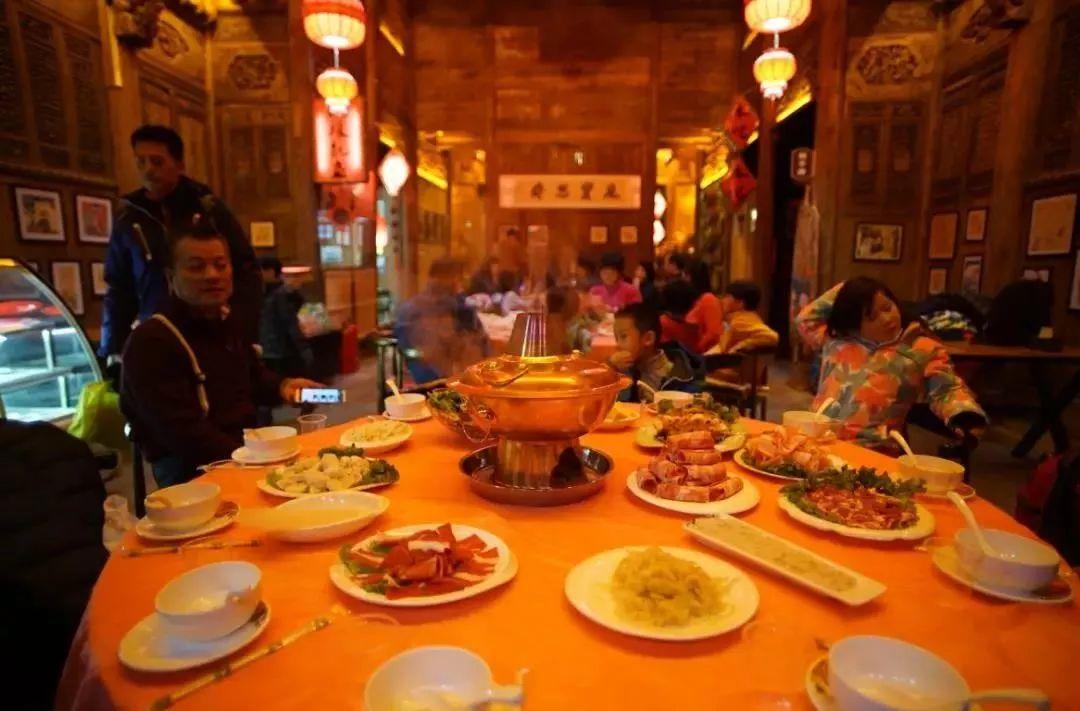 俱乐部 | 这个冬天,赴一场冰雪的约会!图片_17179869183 俱乐部 | 这个冬天,赴一场冰雪的约会!图片_17179869183