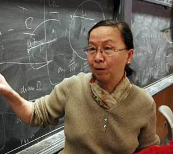 【人物专访|教师篇】曹玲玲:成为数学家需要天赋,但学好数学只需勤奋和认真图片_33554431 【人物专访|教师篇】曹玲玲:成为数学家需要天赋,但学好数学只需勤奋和认真图片_33554431