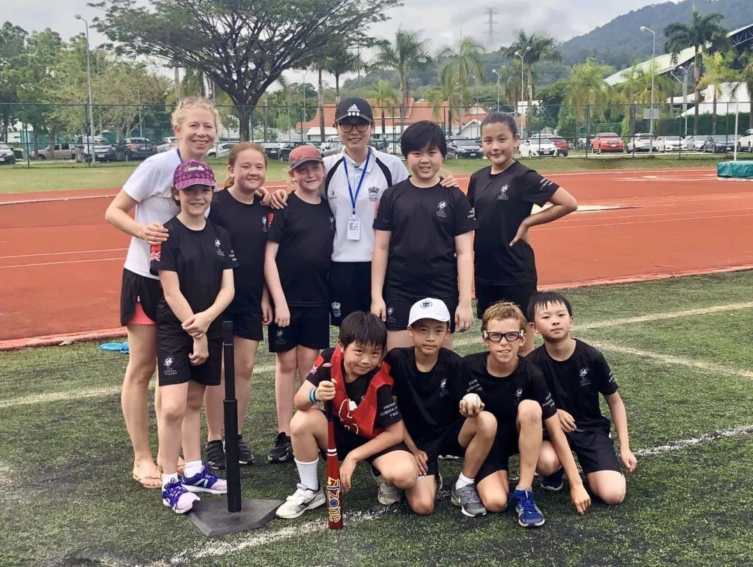 老师,您好 Meet our teacher-缪敏慧 Chloe Miao 中方体育老师National PE Teacher图片_7 老师,您好 Meet our teacher-缪敏慧 Chloe Miao 中方体育老师National PE Teacher图片_7