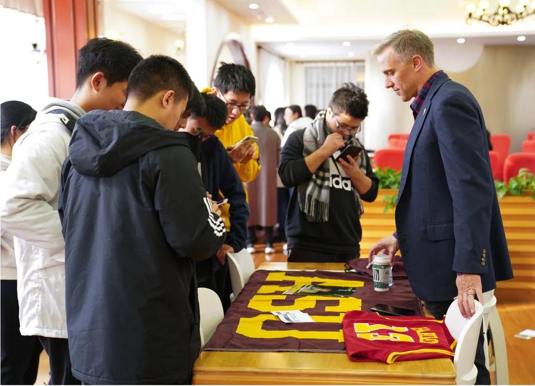 上海星河湾双语学校网上开放日--学校介绍图片_524287