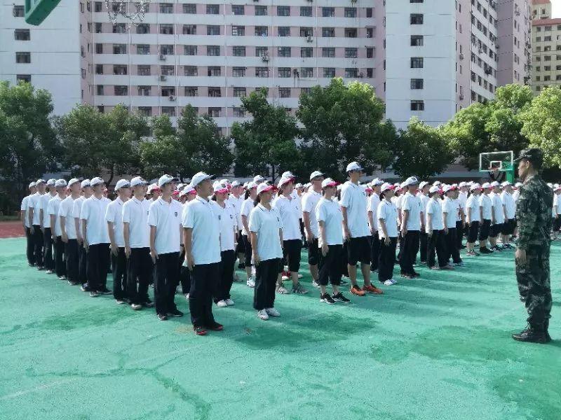 严于律己,方能致远 | 记西南位育中学国际部新生军训 2图片_63 严于律己,方能致远 | 记西南位育中学国际部新生军训 2图片_63