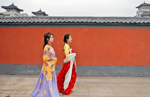 第三届领科东方文化节——汉服出行倡议书图片_2047 第三届领科东方文化节——汉服出行倡议书图片_2047