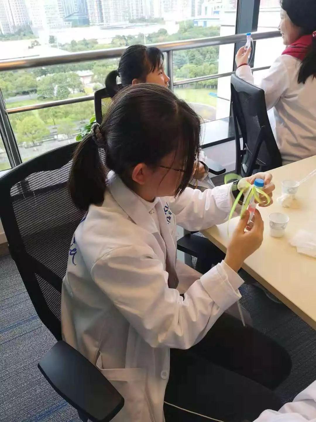 Greenlight for girls在平和,点亮女孩对科学的热爱图片_31 Greenlight for girls在平和,点亮女孩对科学的热爱图片_31
