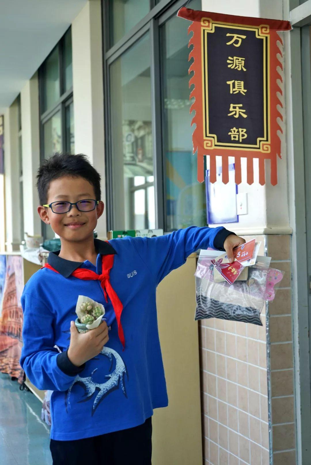 手脑大比拼,数学活动high翻校园 Big Competition for Hand And Brain图片_524287 手脑大比拼,数学活动high翻校园 Big Competition for Hand And Brain图片_524287