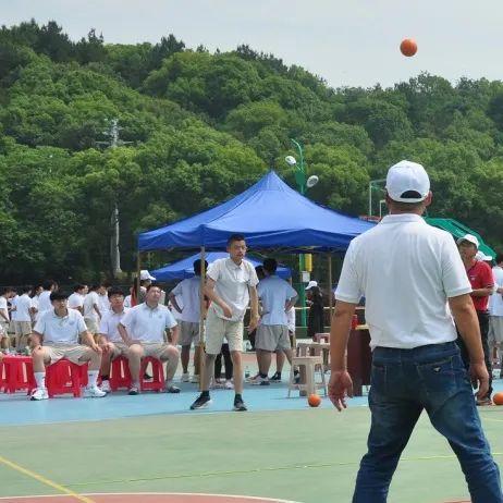 利刃出鞘，挥汗考场--光华初三学子打响中考“第一枪”图片_33554431