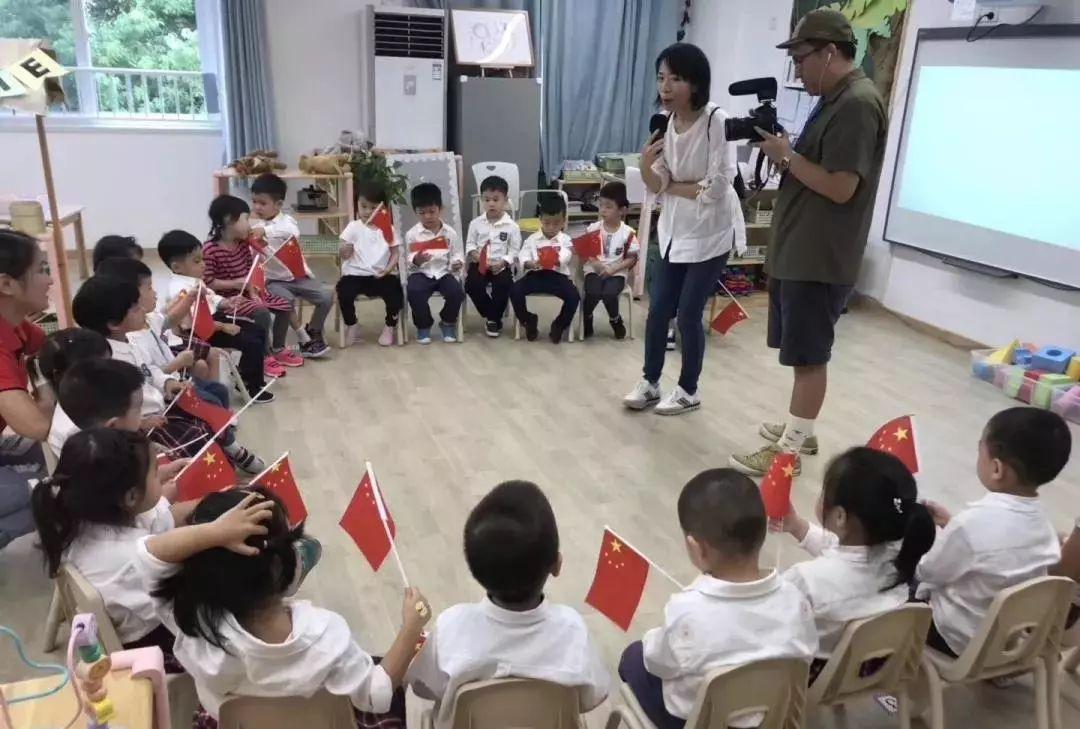 视频 | 静安德英乐幼儿园献礼祖国的7x24小时图片_3 视频 | 静安德英乐幼儿园献礼祖国的7x24小时图片_3