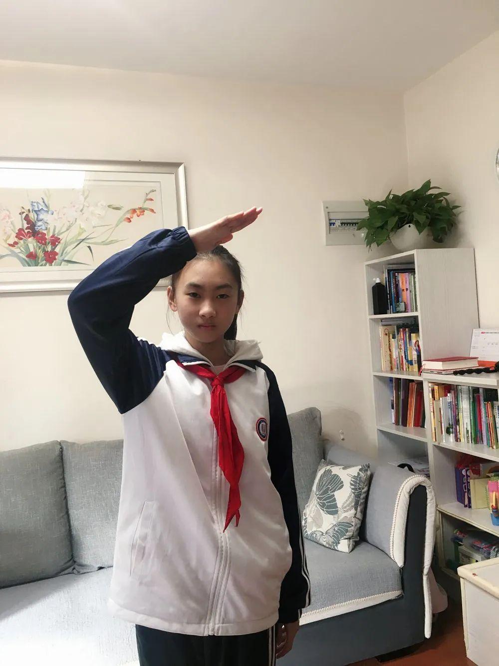 升腾的力量 || 领科双语师生参加“在线升旗仪式”图片_134217727 升腾的力量 || 领科双语师生参加“在线升旗仪式”图片_134217727