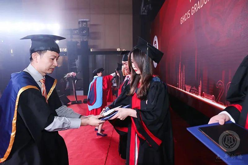 心怀感恩，筑梦远航 |2020届光华剑桥毕业典礼图片_288230376151711743