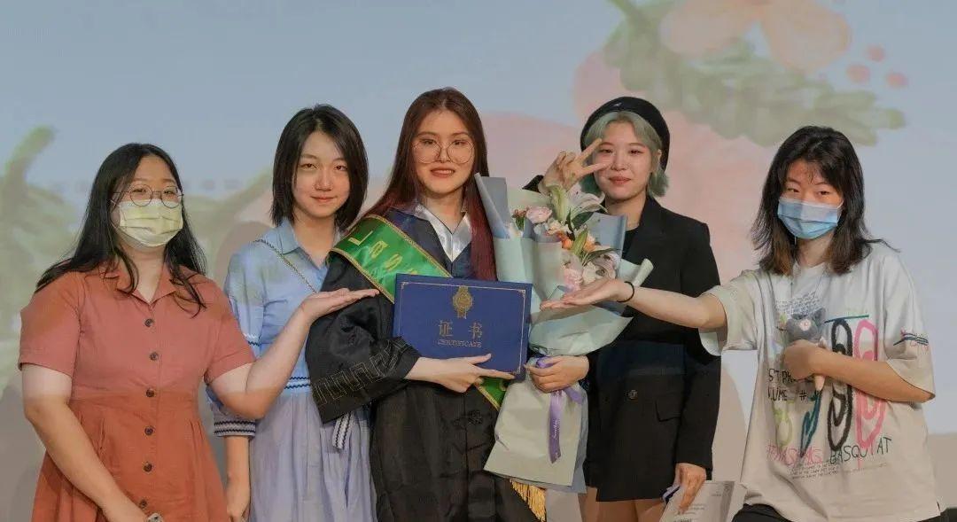 HQIS Students' Choir 丨最美和声，云端相会图片_65535