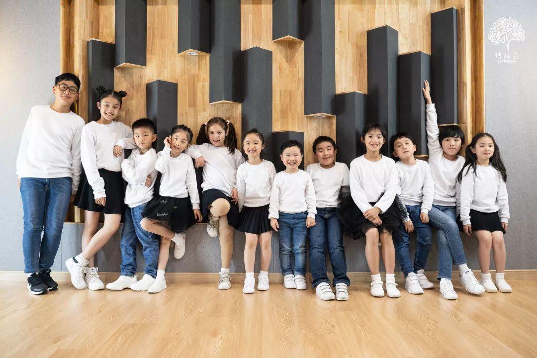 上海市实验学校国际部同学首次出演意大利安东尼亚诺小合唱团新年演唱会获得圆满成功图片_8191 上海市实验学校国际部同学首次出演意大利安东尼亚诺小合唱团新年演唱会获得圆满成功图片_8191