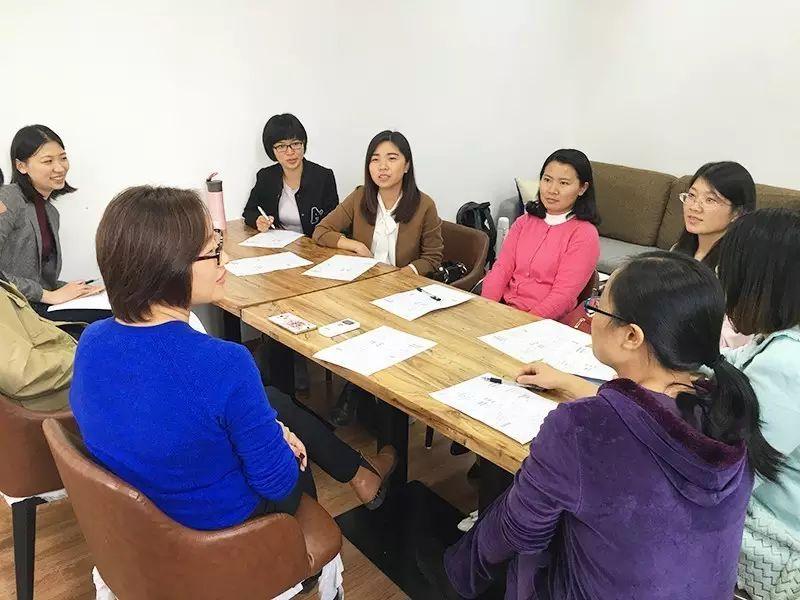 光华剑桥的“企业社会责任”：回馈教育，感恩社会图片_1
