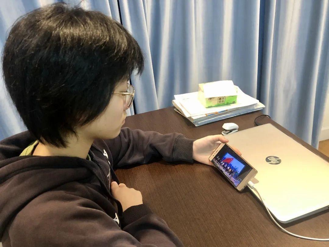 不忘初心,牢记使命 2019—2020学年 “绽放战役青春 建功而立浦东”主题团日活动暨新团员入团仪式图片_65535 不忘初心,牢记使命 2019—2020学年 “绽放战役青春 建功而立浦东”主题团日活动暨新团员入团仪式图片_65535