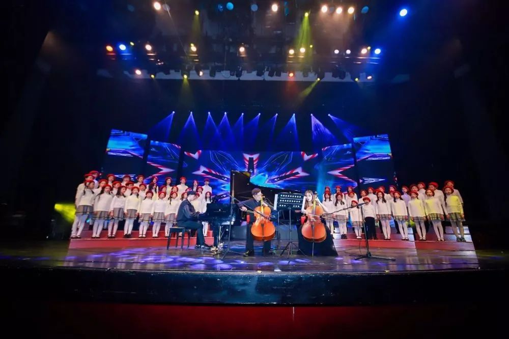 Seasons of Love——上海市实验学校国际部圣诞联欢活动图片_15