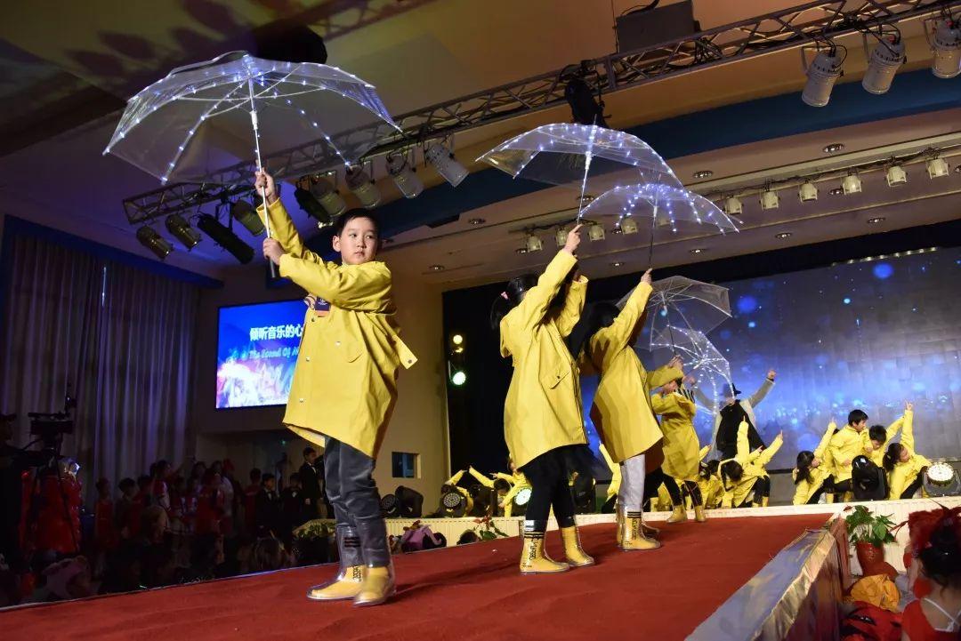 世外小学2019年"倾听音乐的心声”主题迎新活动图片_822752278660603021077484591278675252491367932816789931674304511 世外小学2019年"倾听音乐的心声”主题迎新活动图片_822752278660603021077484591278675252491367932816789931674304511