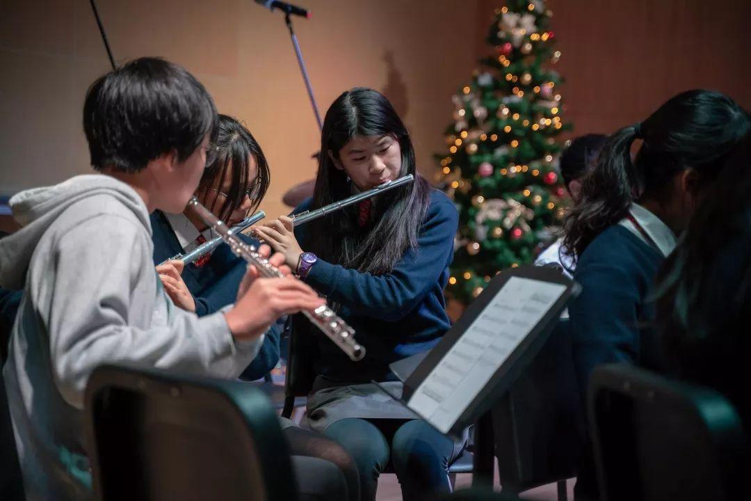 Pao School Three Campuses Held Winter Concert图片_7 Pao School Three Campuses Held Winter Concert图片_7