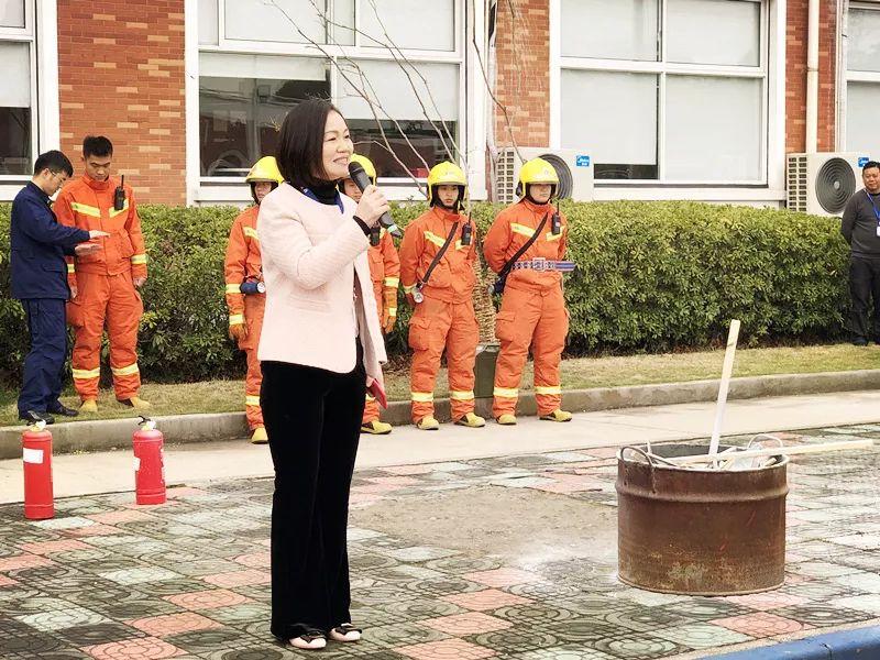 安全教育在我心——上海领科双语学校举行消防演习活动图片_2097151