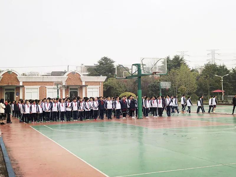 安全教育在我心——上海领科双语学校举行消防演习活动图片_16383