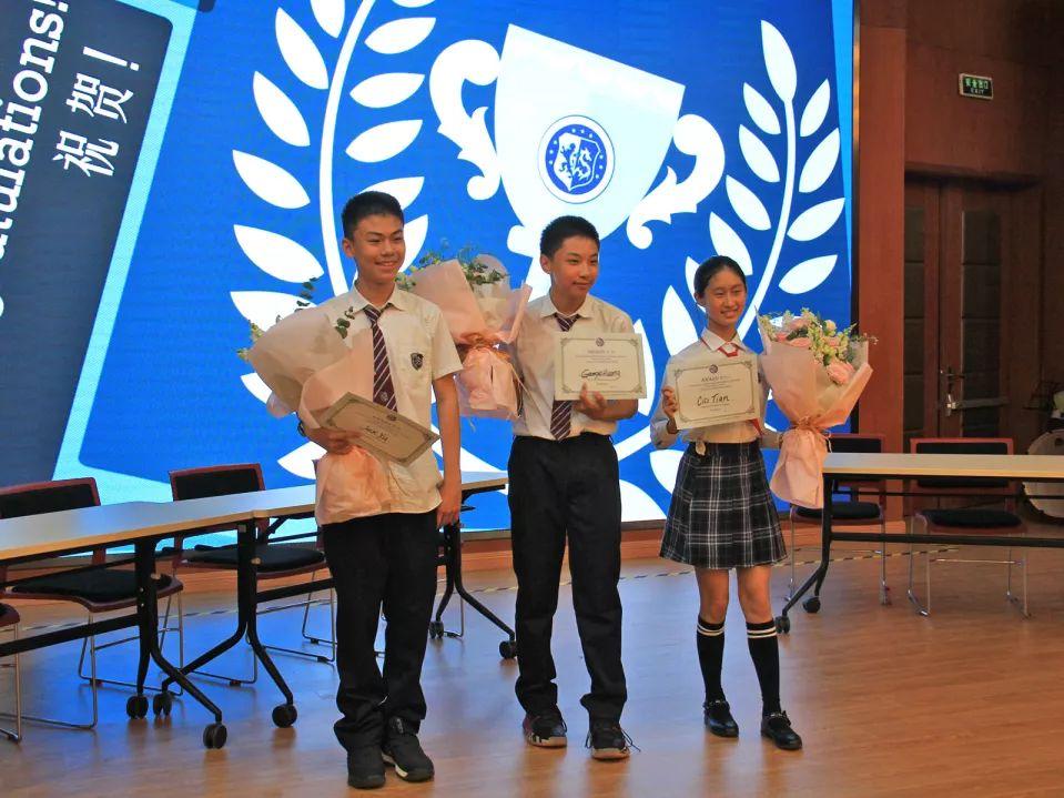 八年级英语辩论赛之夜 Grade 8 English Debate Night图片_511