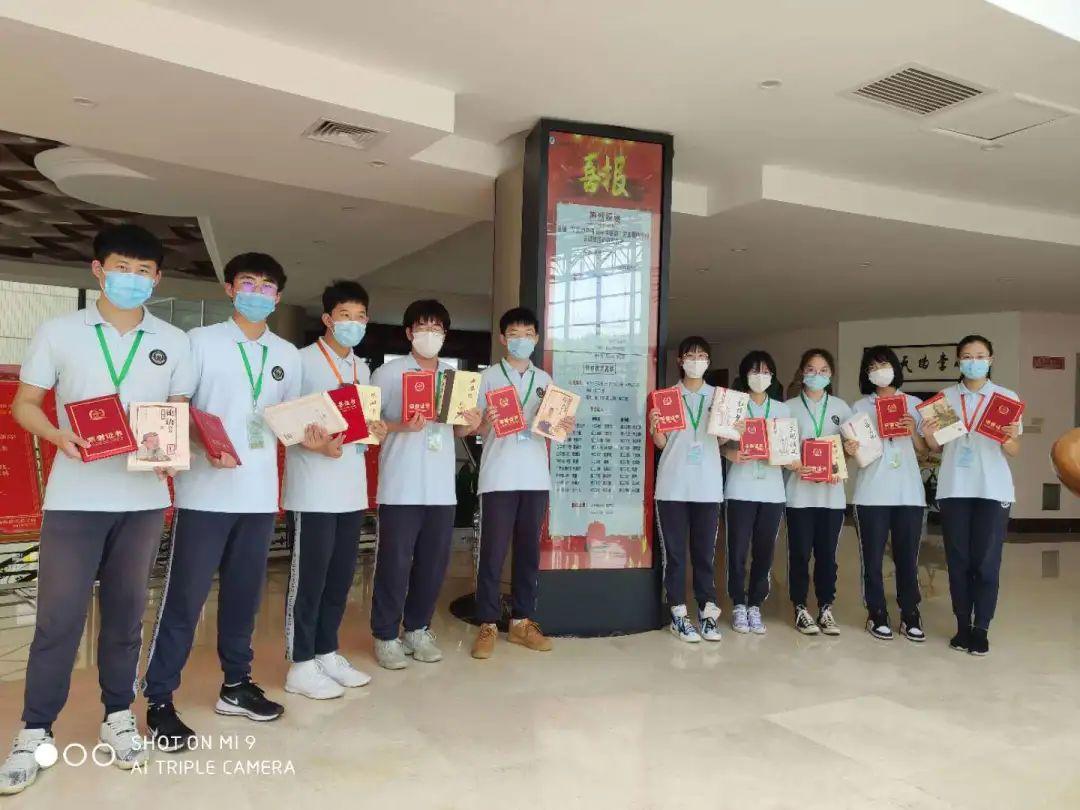 品魅力诗词  颂中华雅韵——尚德实验学校图书馆线上课堂风采回顾图片_8191