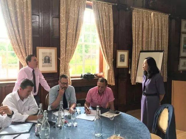 New staff induction at Wellington College in UK图片_7