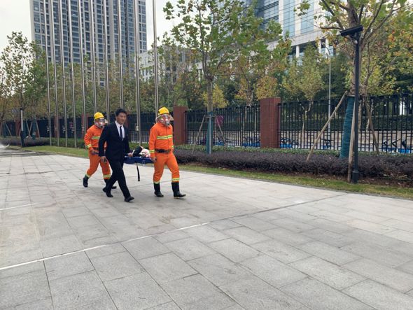 园区生活丨学院2019年“119”消防演习顺利举行图片_65535