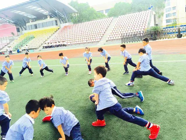 Touching the World Here——国际部PYP社团一览图片_36028797018963967