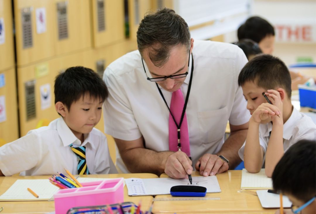 Wellington College China Receives 51Job’s Best Employer Award图片_127