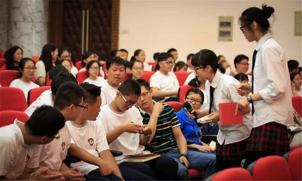 青春无极限  硬骨傲苍穹——记2015尚德国际部新生训练营图片_8388607