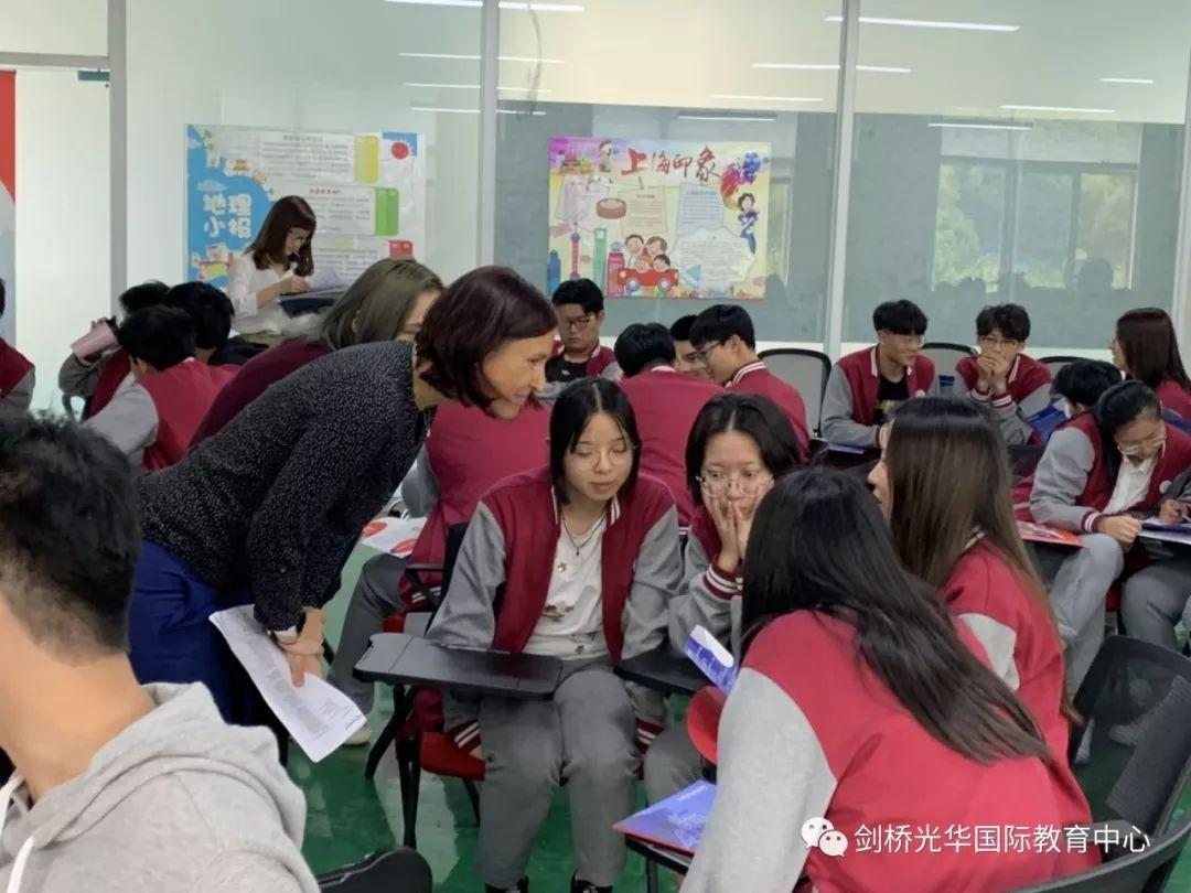 QS五星商学院讲师告诉你一个真实的商科图片_15
