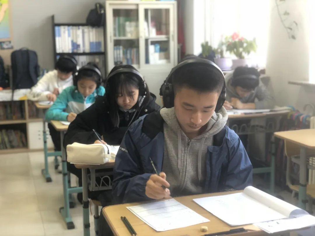 【枫叶25周年校庆·特色篇之五】国际汉语教学与推广中心:立足汉语分级教学 致力汉语海外推广图片_15 【枫叶25周年校庆·特色篇之五】国际汉语教学与推广中心:立足汉语分级教学 致力汉语海外推广图片_15
