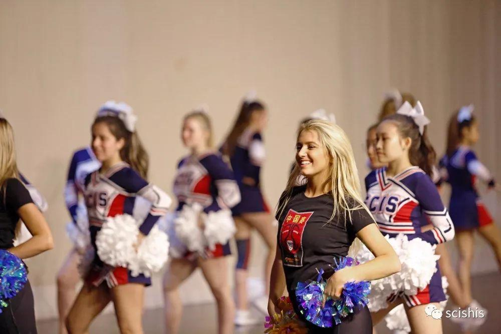 PAC-12: UCLA & Georgia Tech Cheer Teams Visit SCIS图片_15
