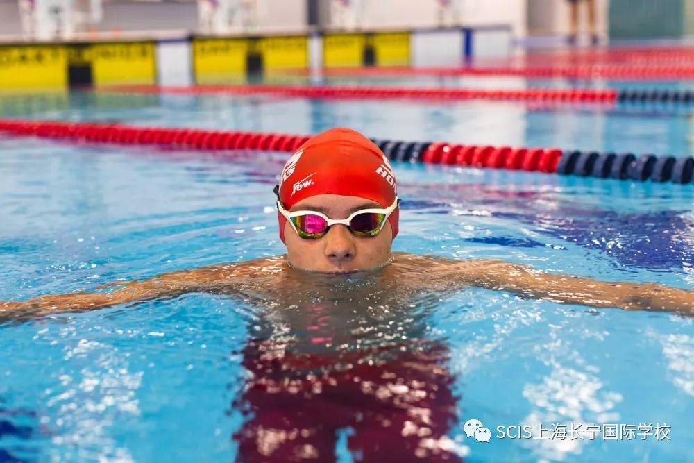 SCIS Swimmer Wins Bronze at Nationals图片_1 SCIS Swimmer Wins Bronze at Nationals图片_1