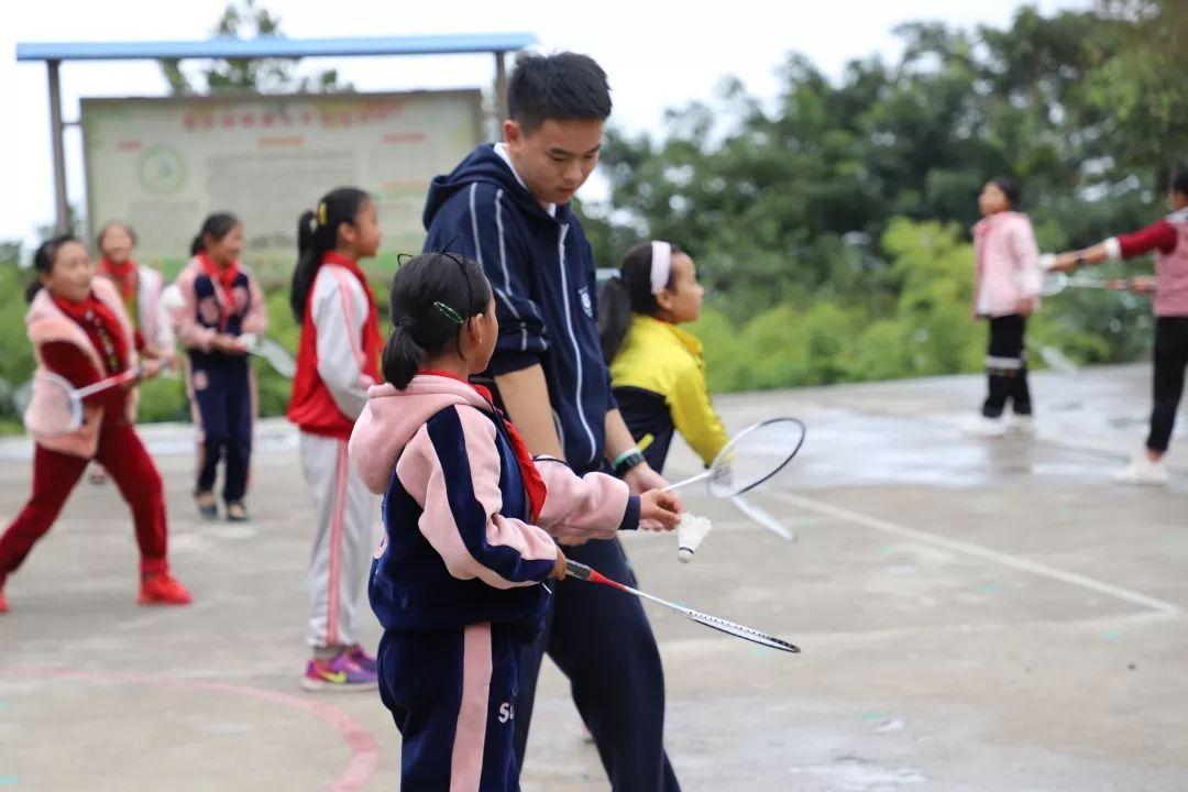 为爱守护,益行青春 | 记西南位育中学国际部2019学年元阳公益行助学活动 4图片_262143 为爱守护,益行青春 | 记西南位育中学国际部2019学年元阳公益行助学活动 4图片_262143