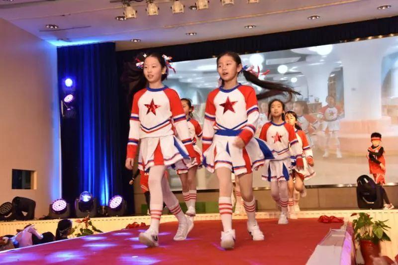 世外小学2019年"倾听音乐的心声”主题迎新活动图片_862718293348820473429344482784628181556388621521298319395315527974911 世外小学2019年"倾听音乐的心声”主题迎新活动图片_862718293348820473429344482784628181556388621521298319395315527974911