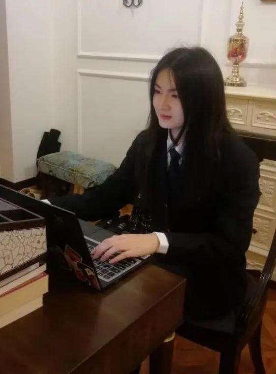 【追光伟人精神】探寻自我的价值图片_7