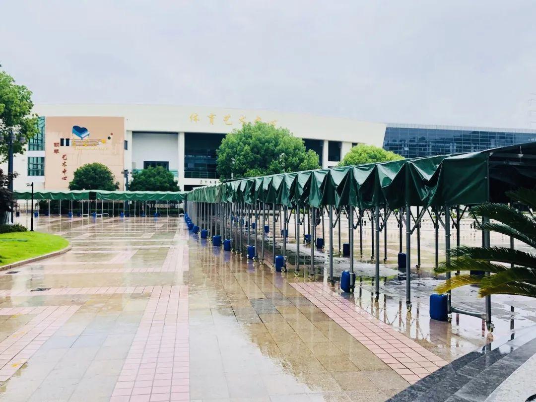 风淅淅，雨纤纤——记尚德校园不期而遇的温暖图片_7