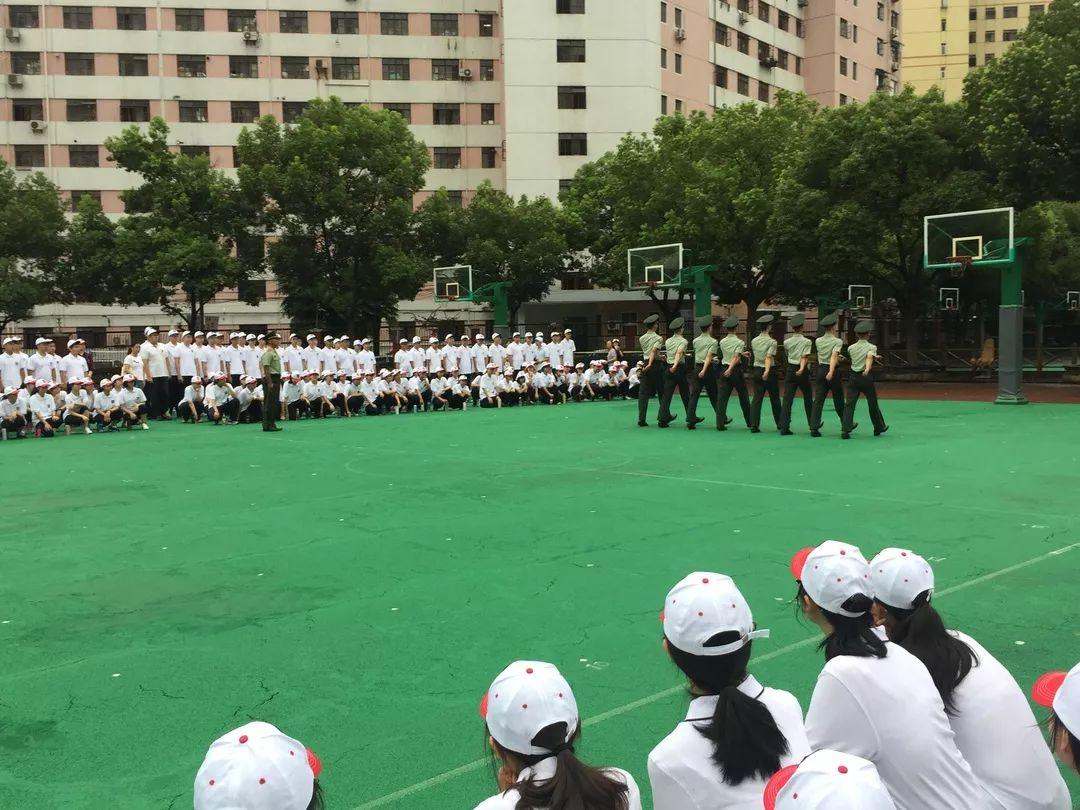 严于律己，方能致远 | 记西南位育中学国际部新生军训 1图片_15