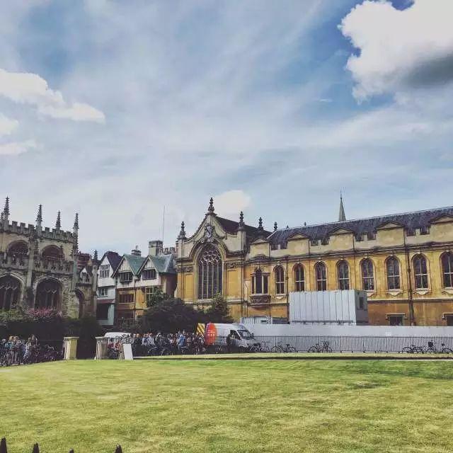Hello，U.K.——国际部MYP新10年级英国游学之旅图片_16777215